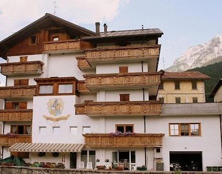 Hotel Villanova Santo Stefano Di Cadore Eksteriør billede