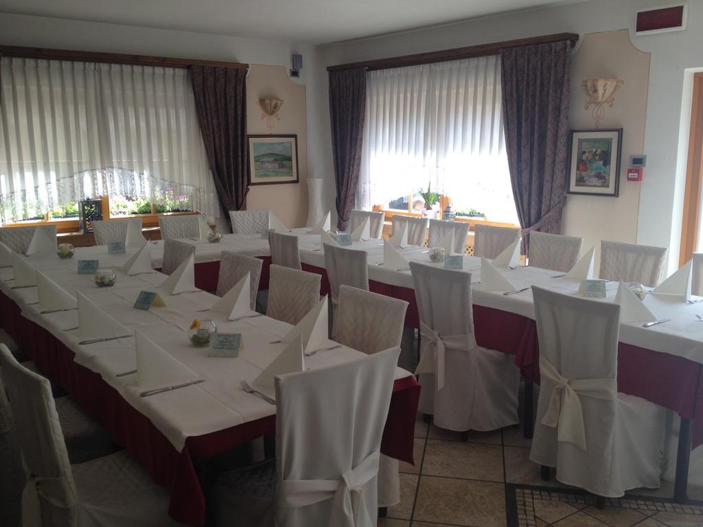 Hotel Villanova Santo Stefano Di Cadore Eksteriør billede